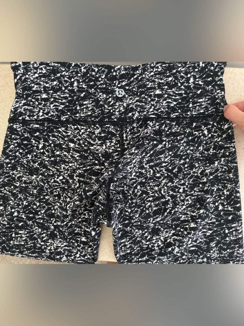 Lululemon Wunder Under III Ice Wave Black White Leggings Size 6 NWOT - Picture 3 of 7
